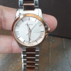 Women authentic Gucci watch rose gold